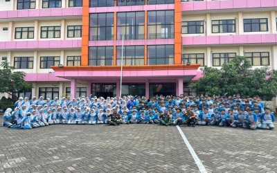 Serda Sunaryo Latih Disiplin Siswa SMP Muhammadiyah 10 Suko: Bentuk Karakter Tangguh melalui Pelatihan PBB