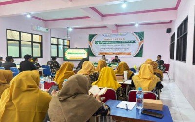 Pra Raker Miosi, Ada Metafora Burung Jadi Laba-Laba